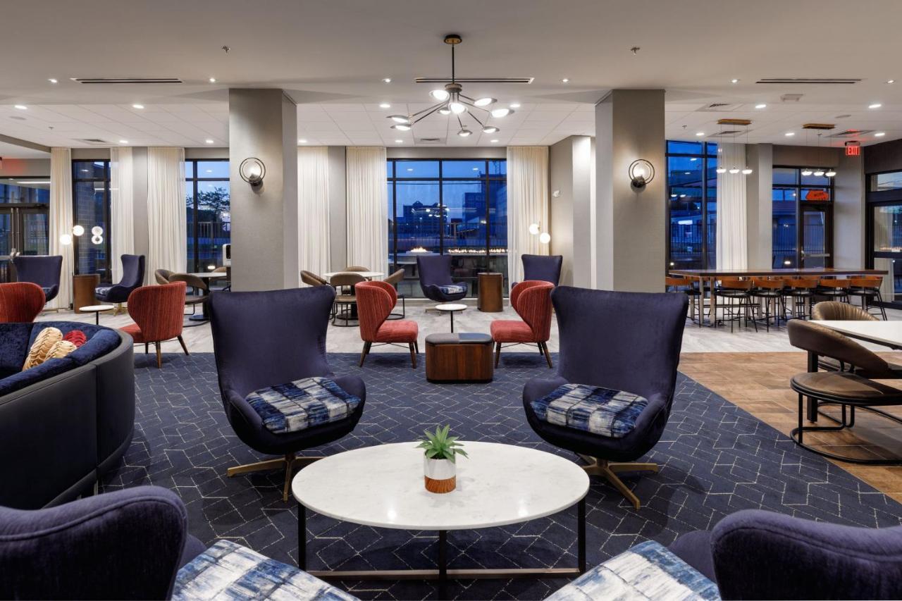 Courtyard By Marriott Scott's Addition Hotel Richmond